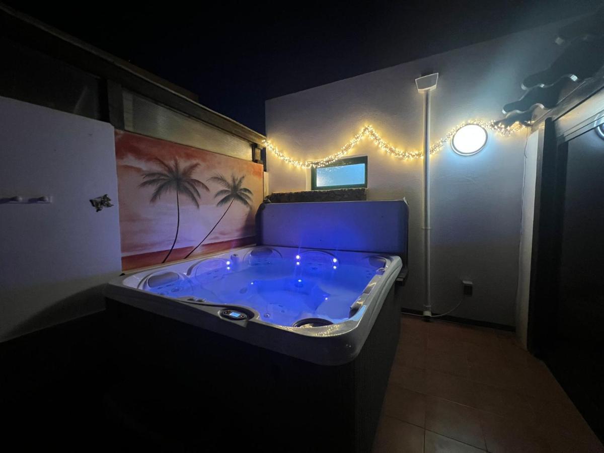 Casa Orilla! Beautiful Private Holiday Villa With Hot Tub La Oliva Exteriér fotografie